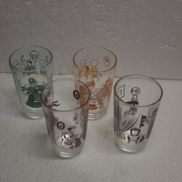 Set of 4 Vintage Swanky Swigs Bustlin Betsy Juice Glasses Atlas Glass Kraft - Picture 2 of 10